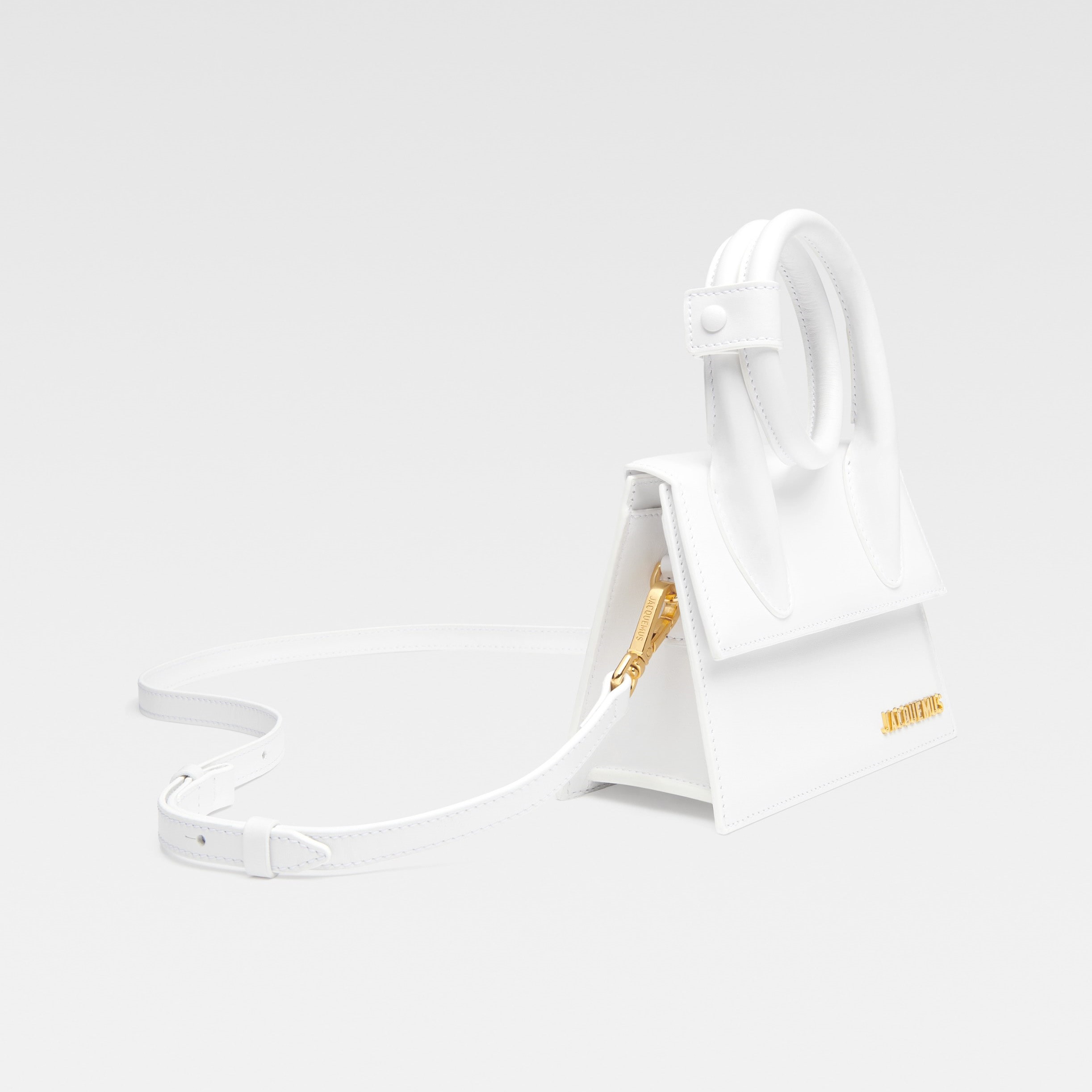 THE KNOT CHIQUITO, COILED LEATHER – WHITE