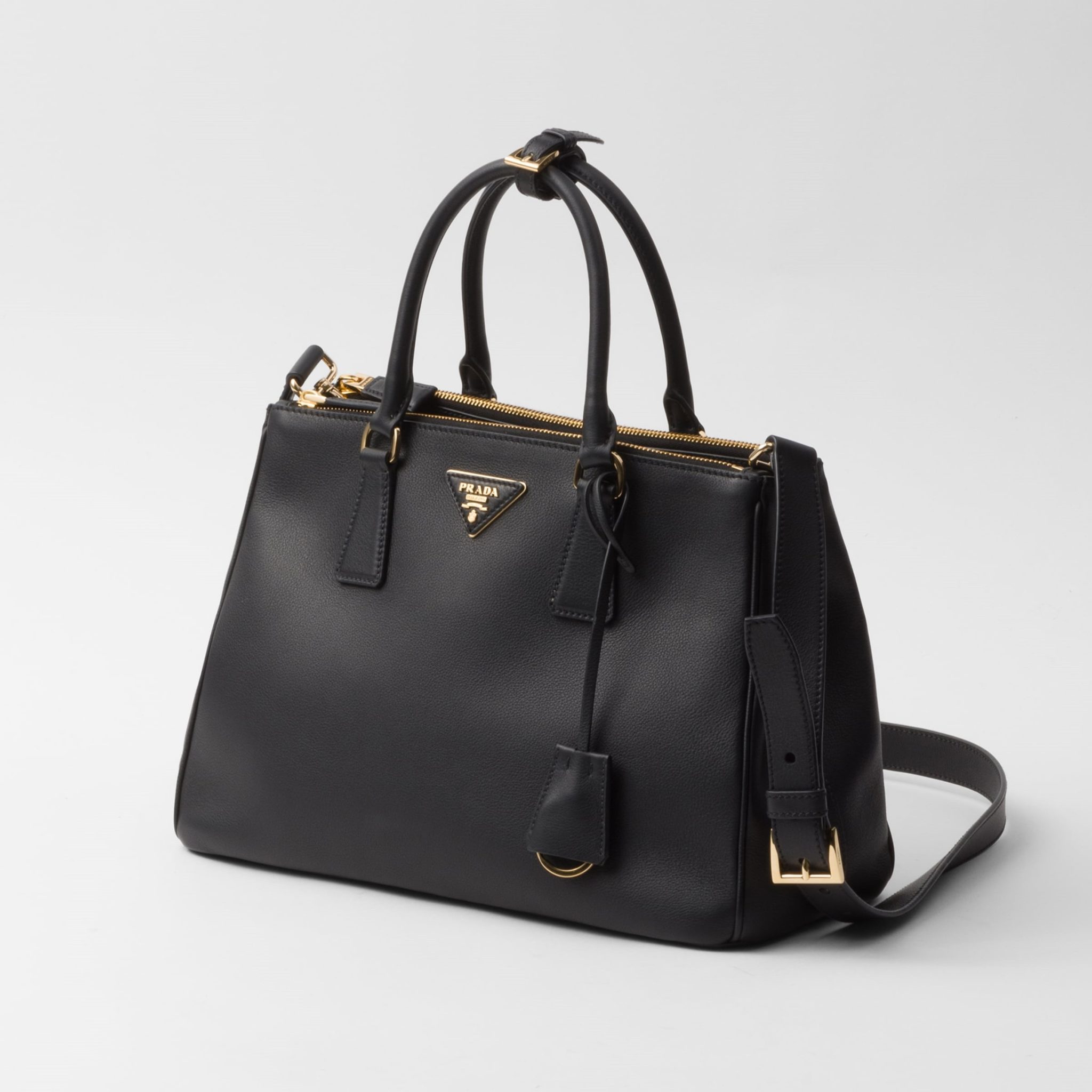 LARGE TOP HANDLE BAG, CALFSKIN – BLACK