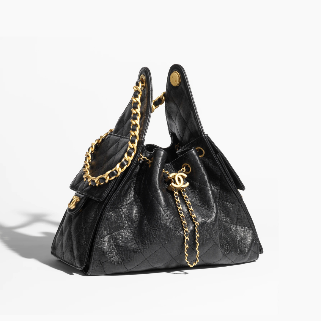 DRAWSTRING SMALL HANDBAG, GRAINED CALFSKIN – BLACK