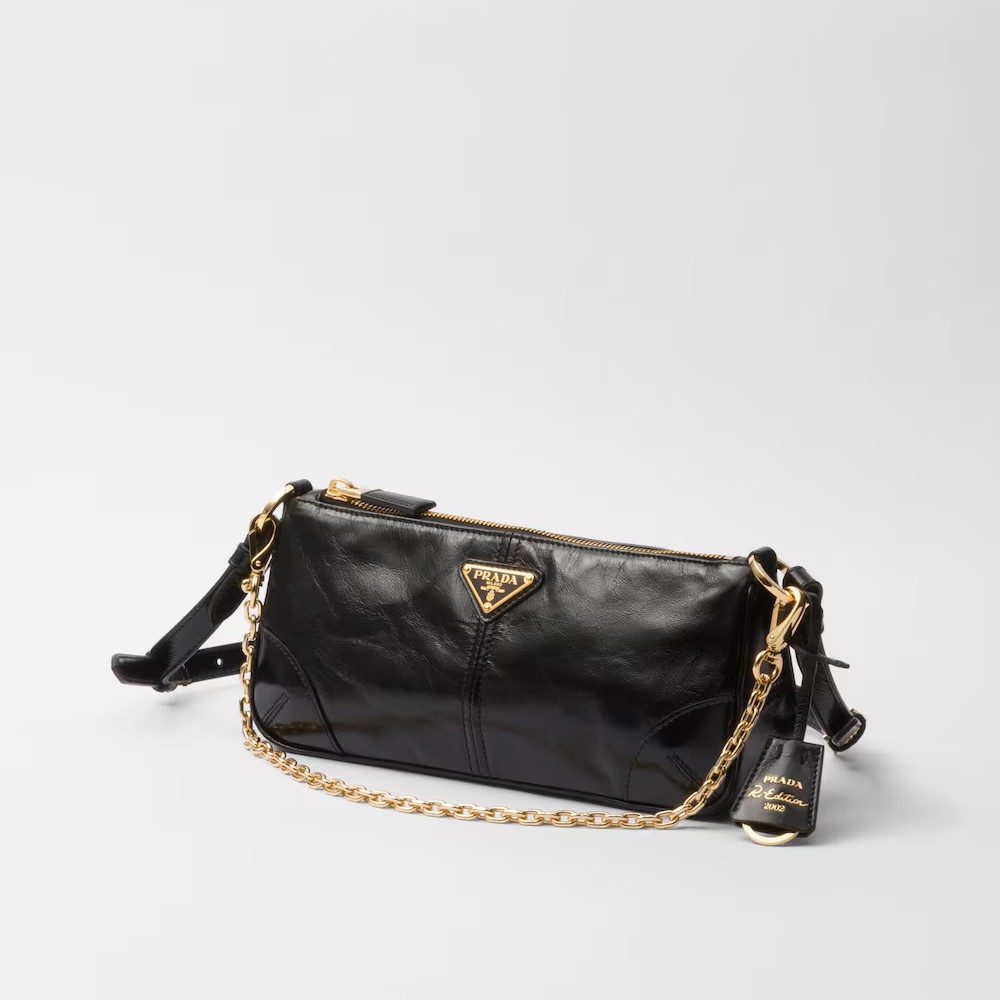 MEDIUM LEATHER SHOULDER BAG, CALFSKIN – BLACK